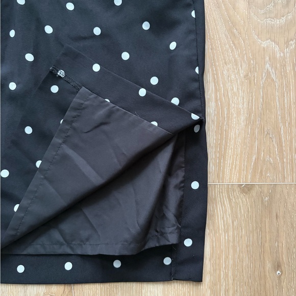 J. Crew Black and White Polka Dot Pencil Skirt - Picture 2 of 6